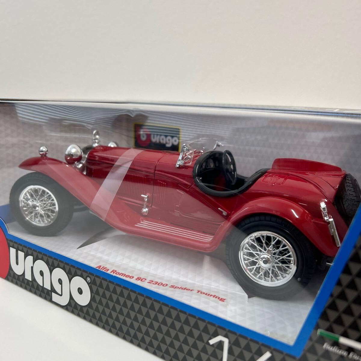 Amazon | Bburago 1/18 Alfa Romeo 8C 2300 Spider Touring ブラーゴ
