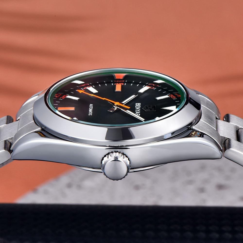 Side view of BENYAR 5218 watch crown