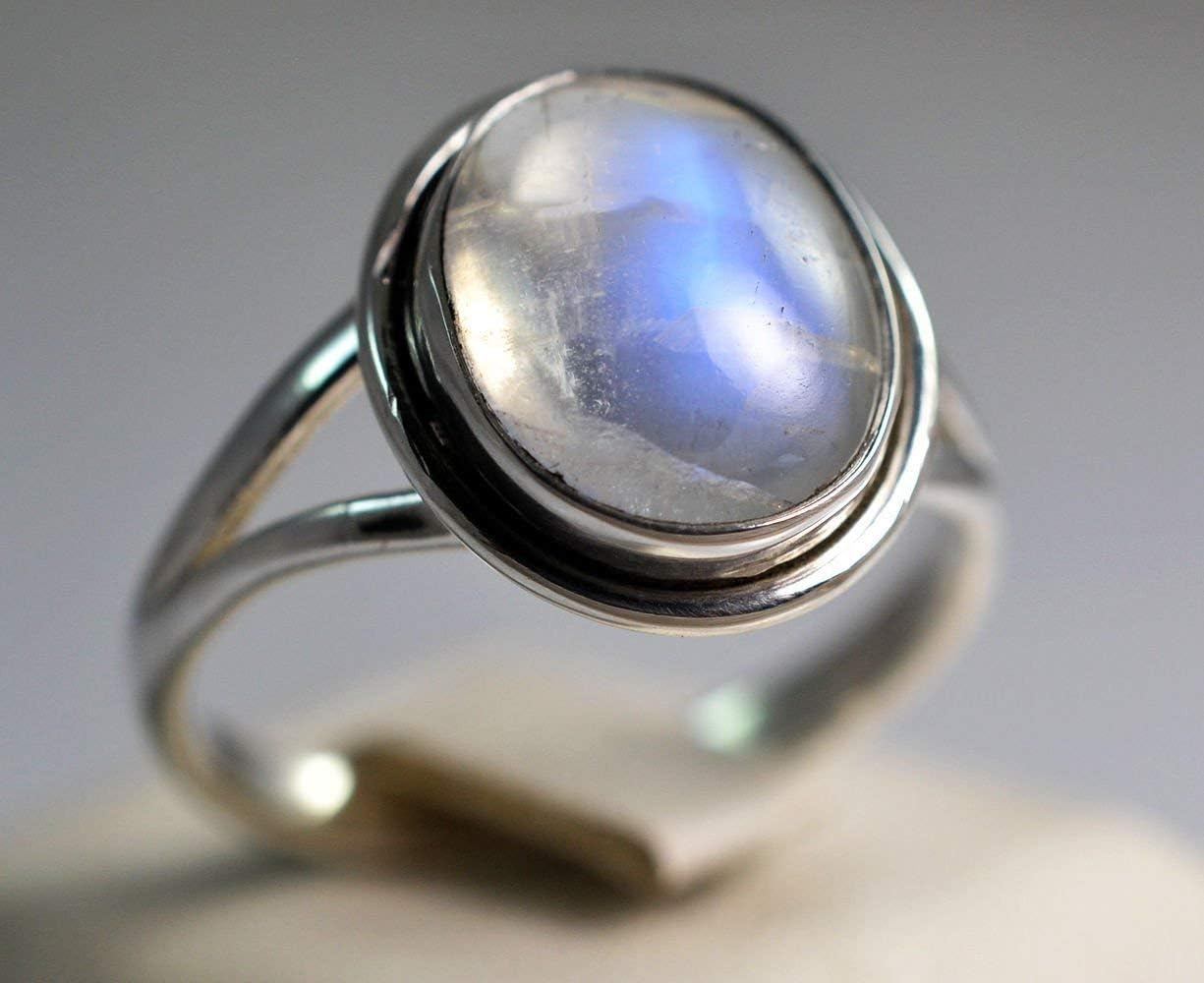 Navya Craft Moonstone Ring, 925 Sterling Silver Handmade Statement Promise Rings for Women, Natural Rainbow Moonstone Oval Gemstone Boho Jewelry, June Birthstone Gift for her Birthday