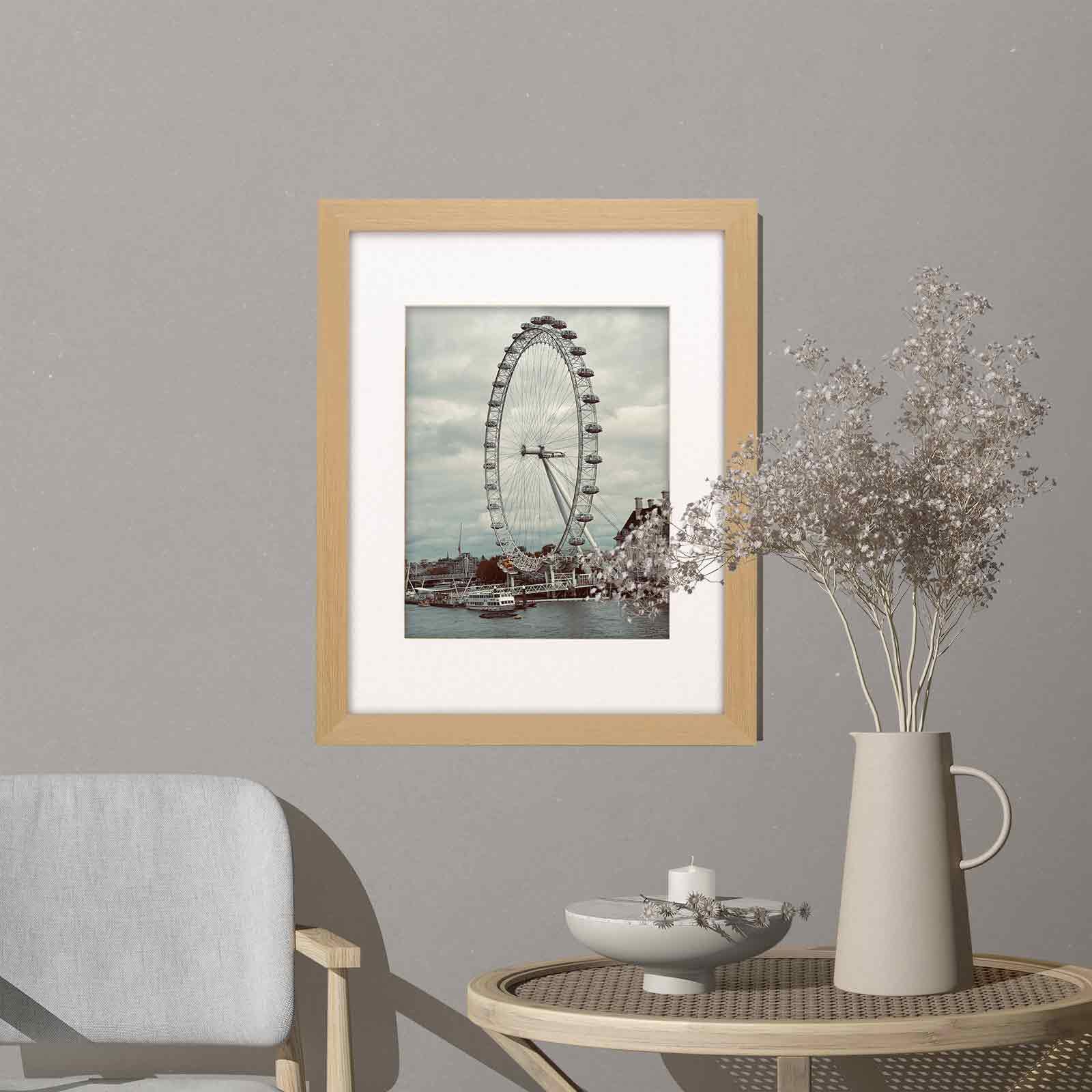 Eitida 8x10 (20x25 cm) Picture Frame Set, Natural Oak Textured Wood Grain, Matted for 5x7 (13x18 cm) Photo - Image 3