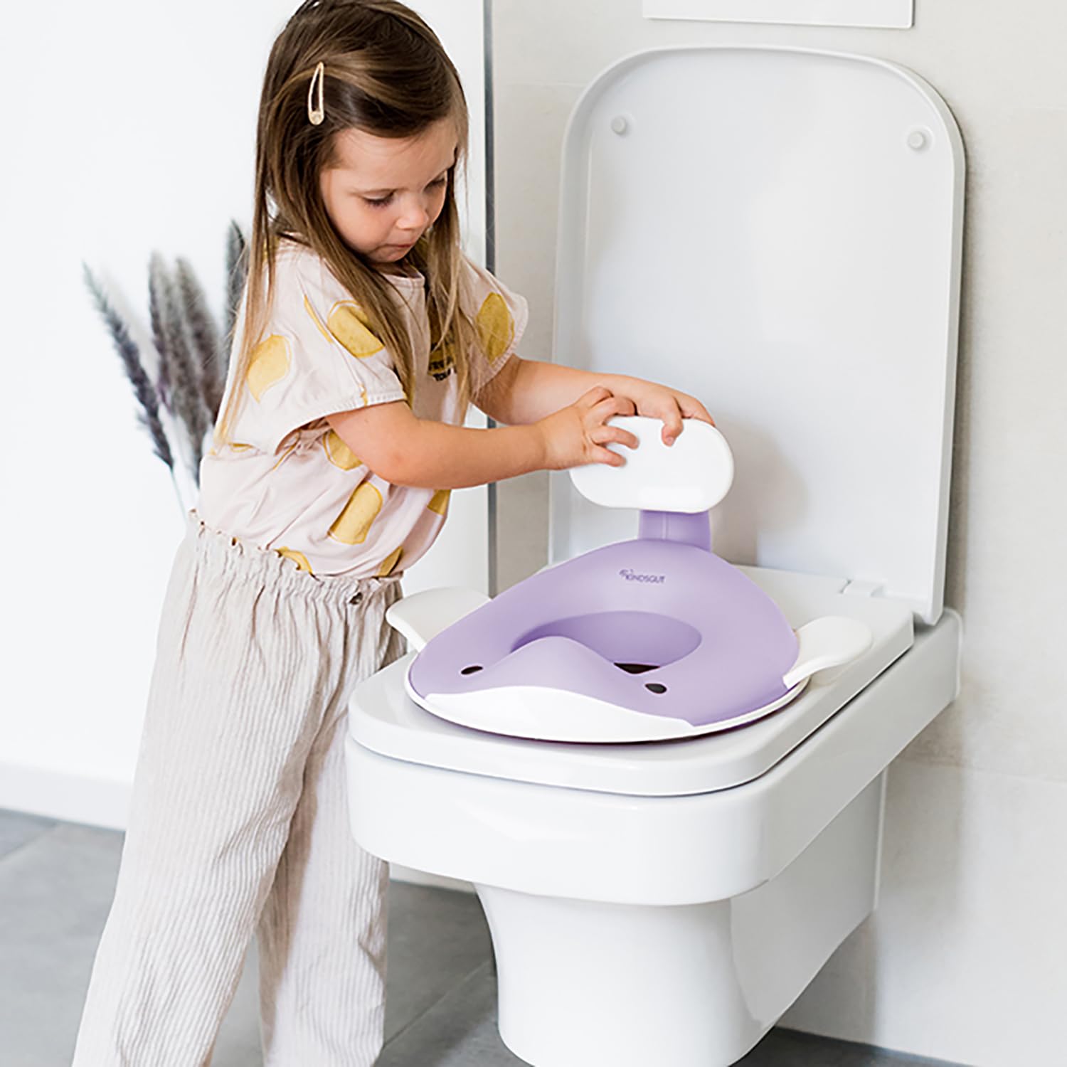 Kindsgut Réducteur de toilette baleine pour enfants, conception de baleine adaptée aux enfants, dans des couleurs subtiles et modernes, adapté aux enfants, lilas