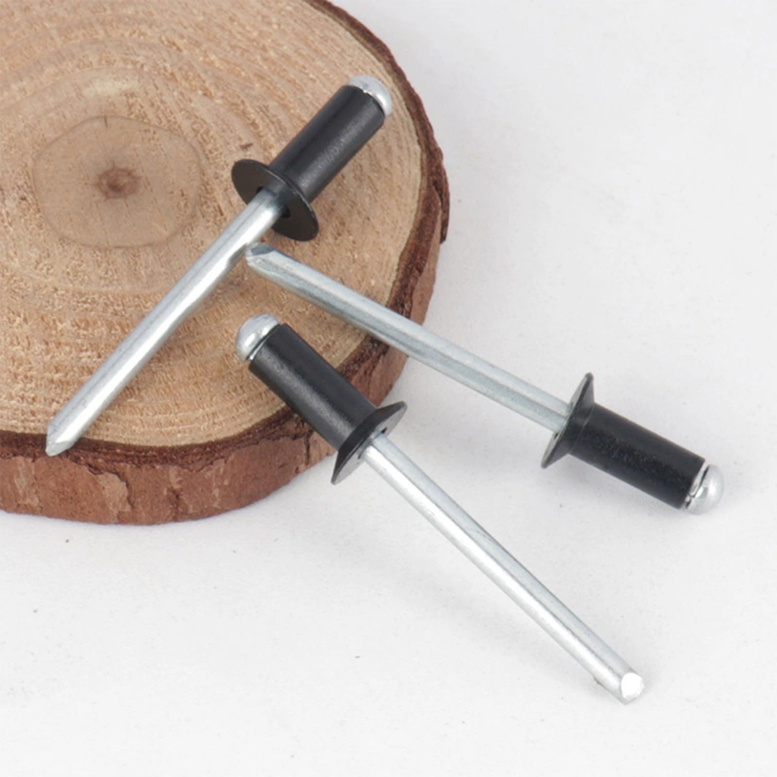 50 Pezzi Rivetti Ciechi In Alluminio 4.8x20 Mm - Con Flangia Larga, Colore Antracite, Per Fissaggi Industriali