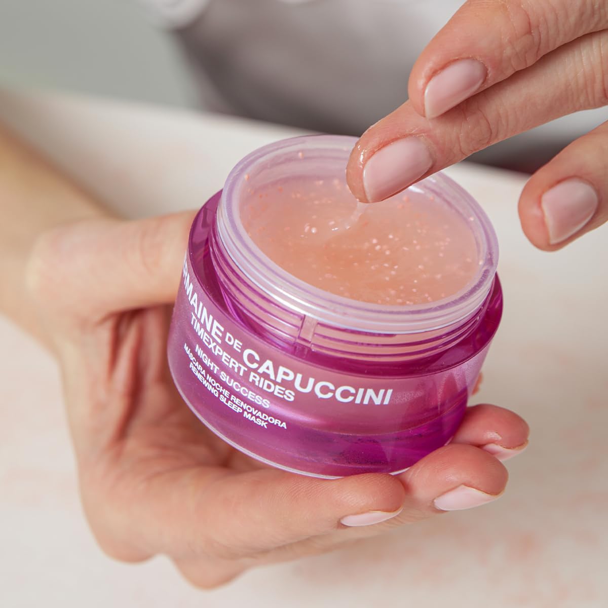 Germaine de Capuccini | TIMEXPERT RIDES - Timexpert Rides Night Success Mask - Overnight facemask - Renewing Sleep Mask - The skin awakens fresh and renewed - 1 oz