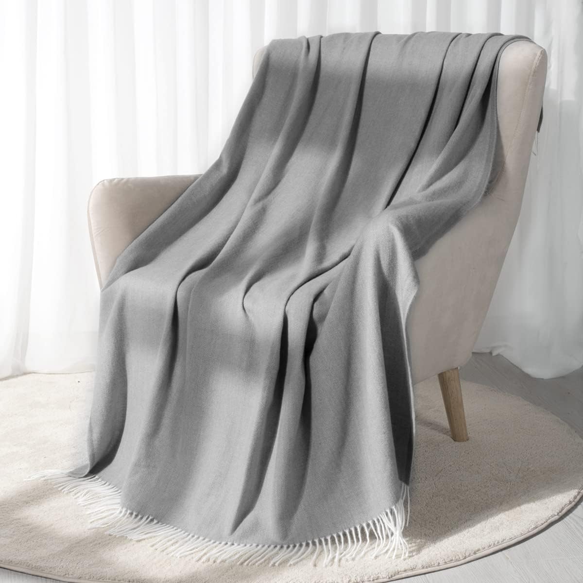Carriediosa Herringbone Weave Throw Blanket with Fringe