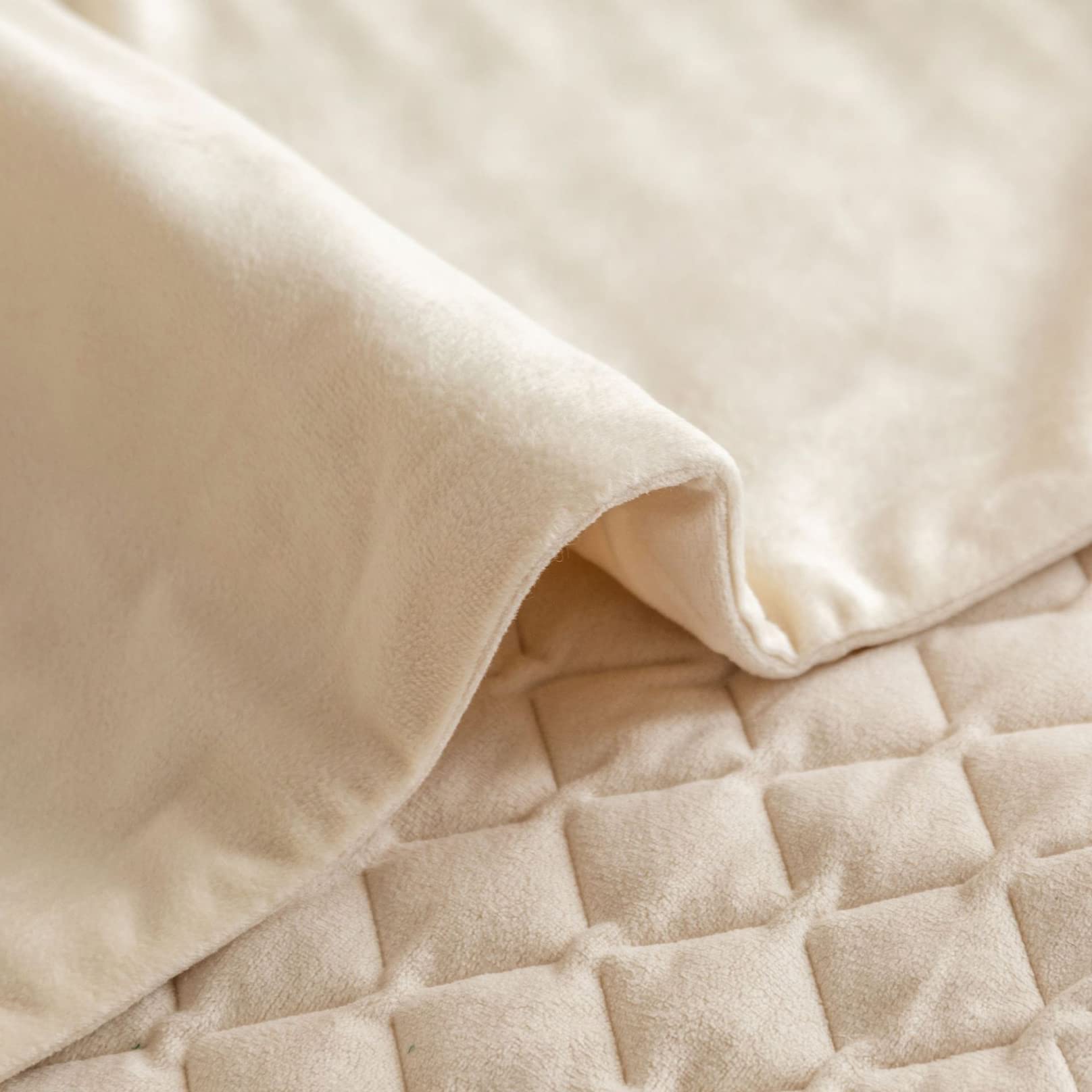 Chemin De Lit Beige à Motif Losange - Couverture De Lit En Velours - Décoration Douce - Couvre-lit De Protection Pour Hôtel, Chambre à Coucher, Mariage - 45 X 240 Cm