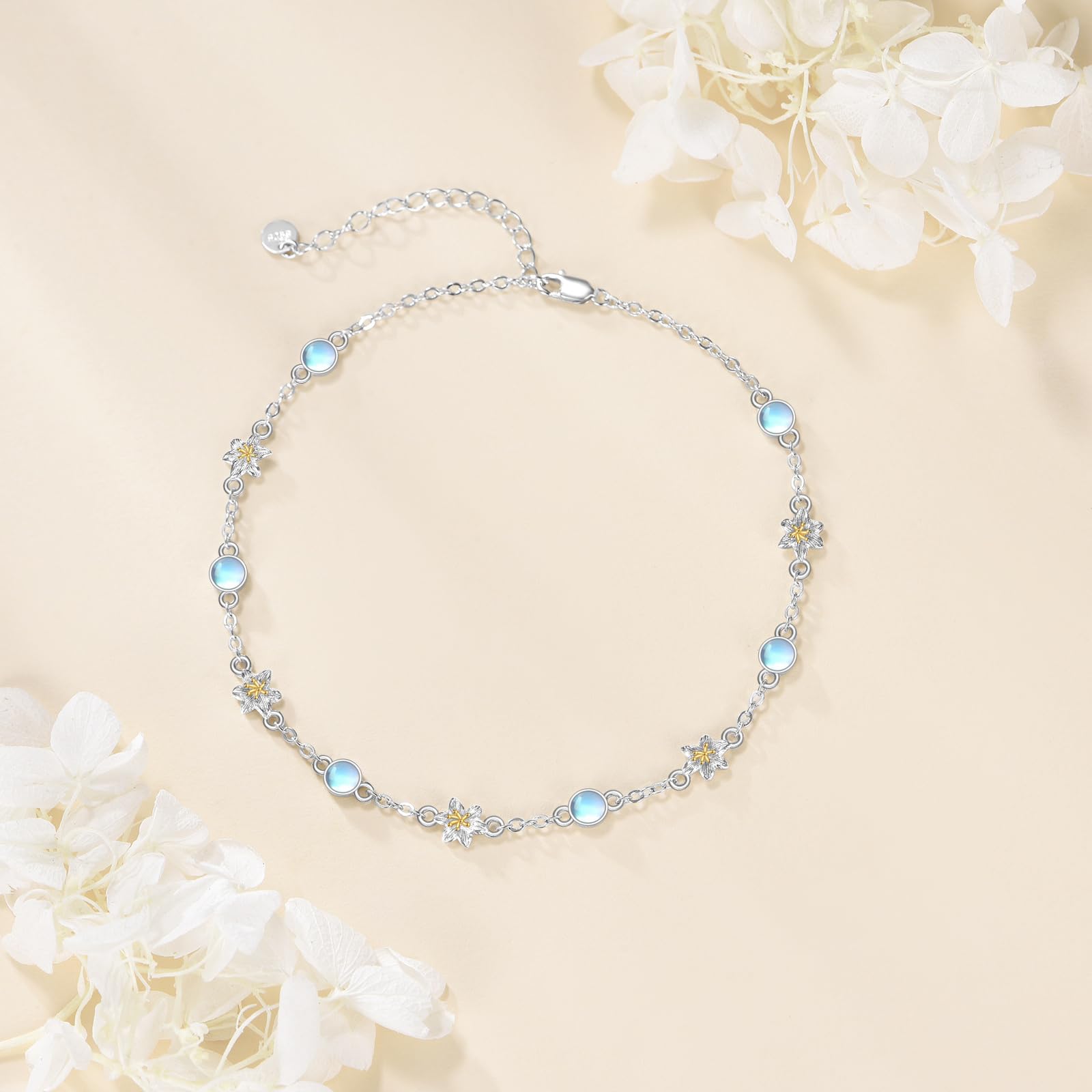 YFN 925 Sterling Silber Armband mit Gänseblümchen Blüten und Mondstein Zierliches Naturstein Schmuck Armband für Frauen Mädchen
