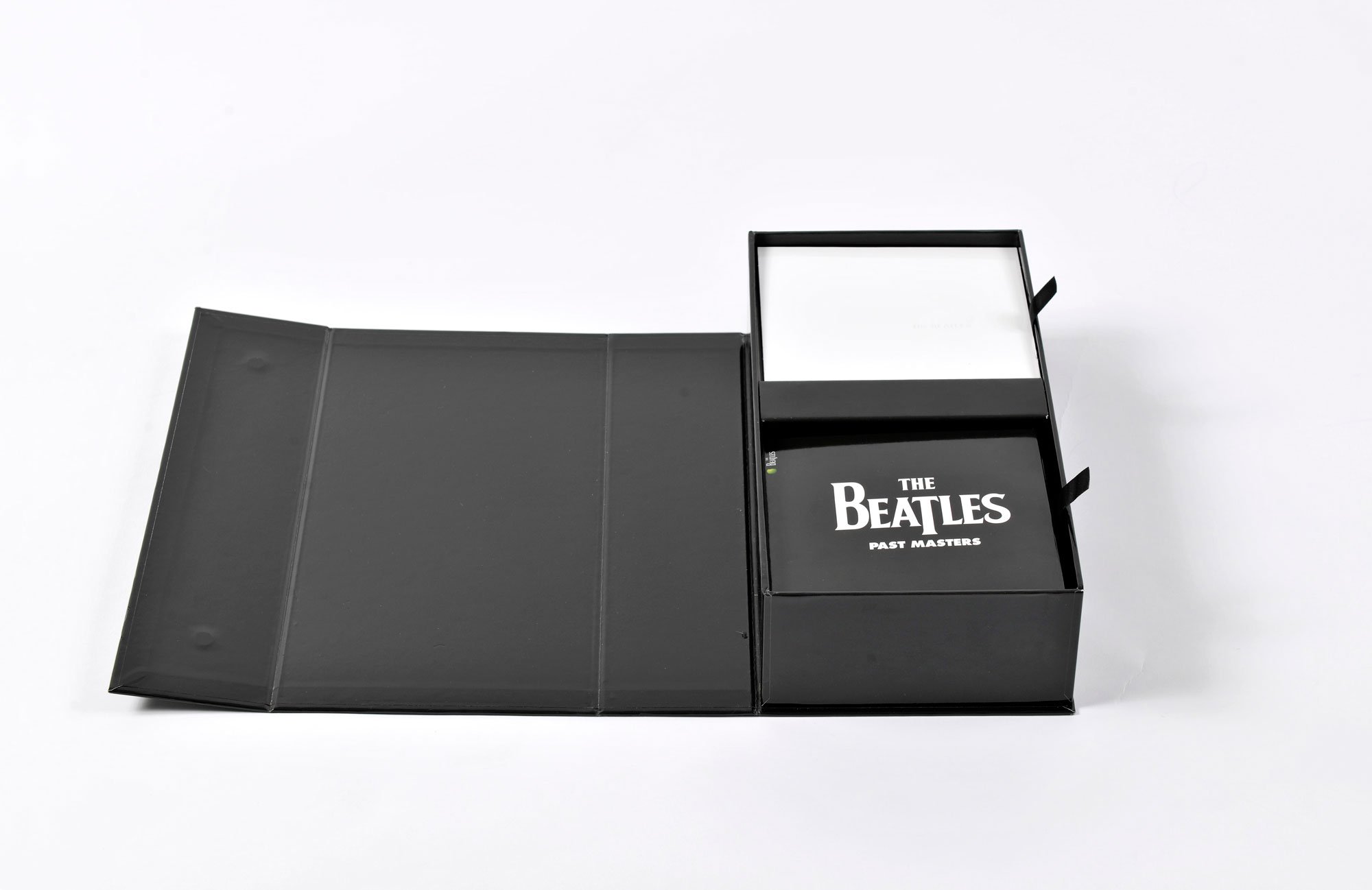 The Beatles Remastered Stereo Boxset 16 CD + DVD