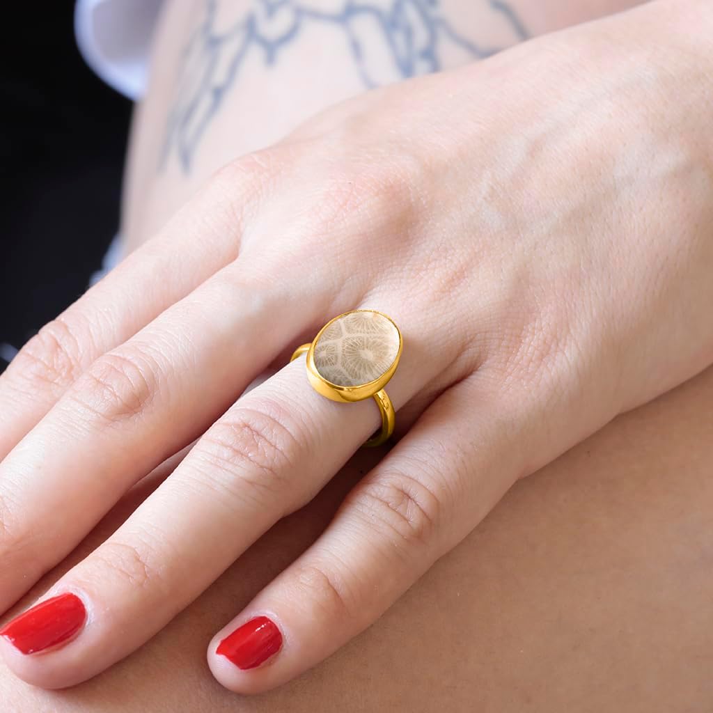 Natural Labradorite Crystal Ring 24K Gold Vermeil 925 Sterling Silver Oval Solitaire Gemstone Dainty Leo Spiritual Perseverance Statement Ring Handmade Turkish Fine Jewelry