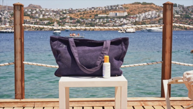 Bolsa reversible de algodón Luzia para playa miniatura 7