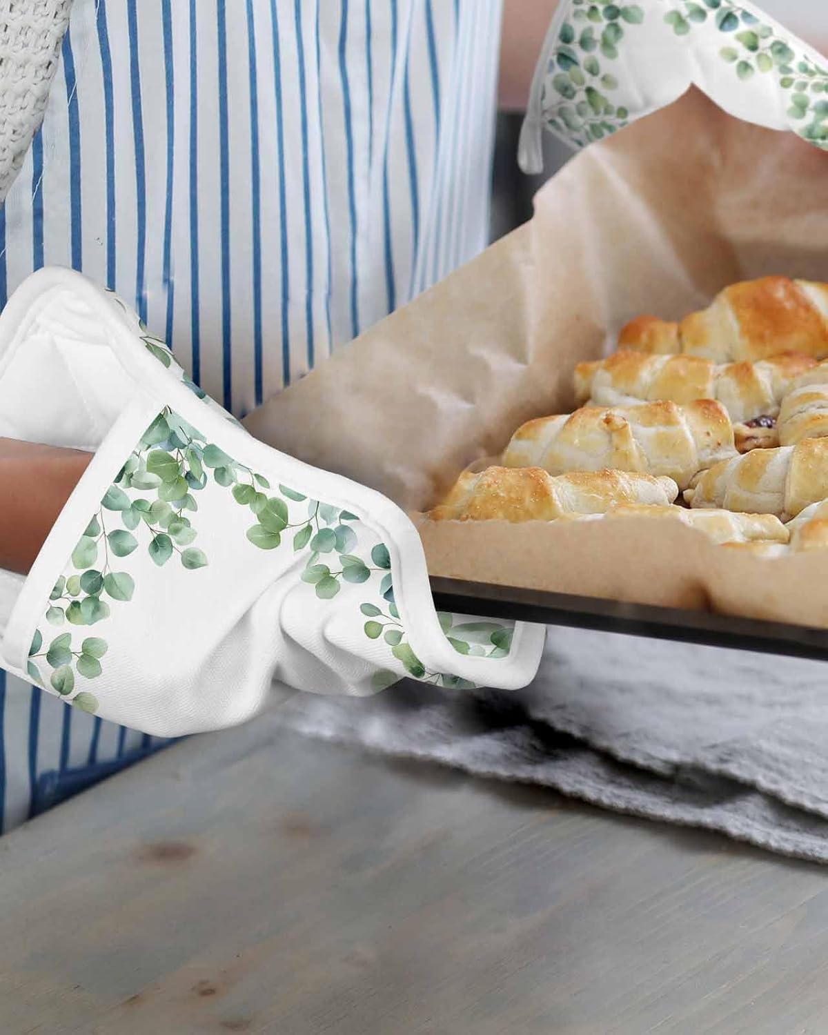 Pot Holders with Pockets, Heat-Resistant Hot Pads for Kitchen, Green Leaf Watercolor Style Tropical Eucalyptus Leaves Oven Mitts Pot Holders Sets Potholders for Baking Cooking Pack of 5