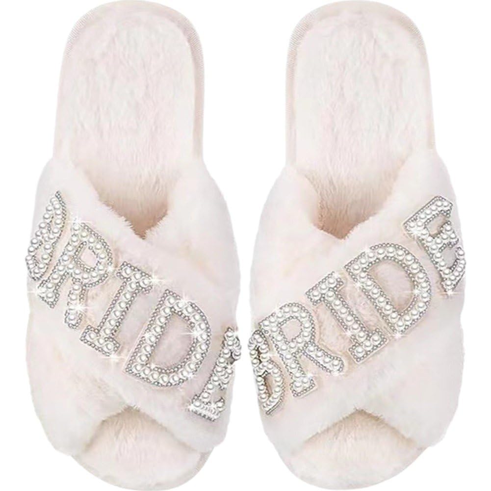 Pantoufles de mariée confortables contre la fatigue des pieds nus