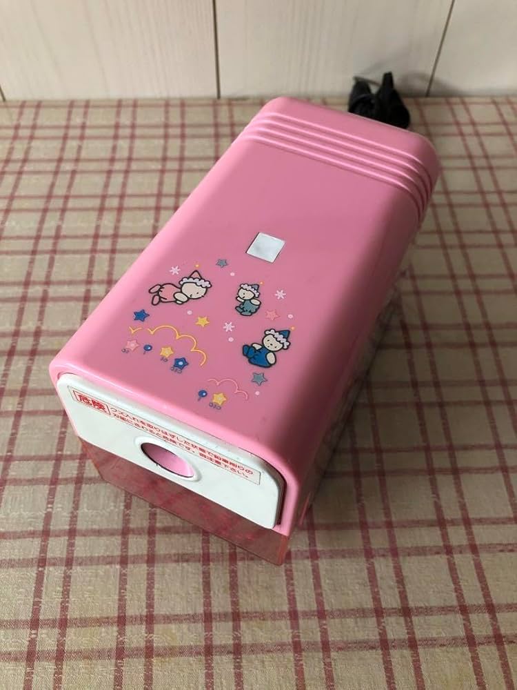 サンリオ キキララ リトルツインスターズ 鉛筆削り 電動シャープナー レトロ Amazon.co.jp: キキララ 鉛筆削り 電動 シャープナー ピンク