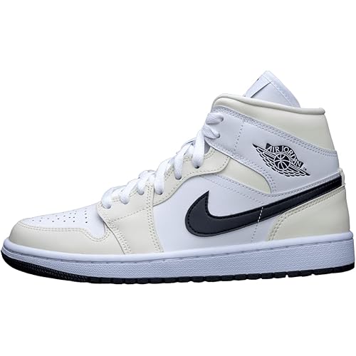 Nike Women's Basketball Shoe