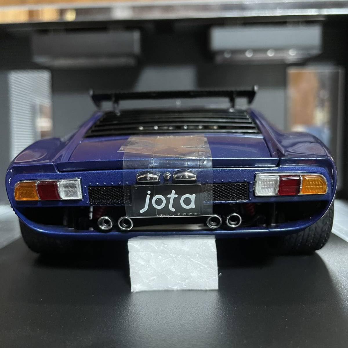 Amazon | 絶版未展示品 京商 1/18 ランボルギーニ イオタSVR ブルー  