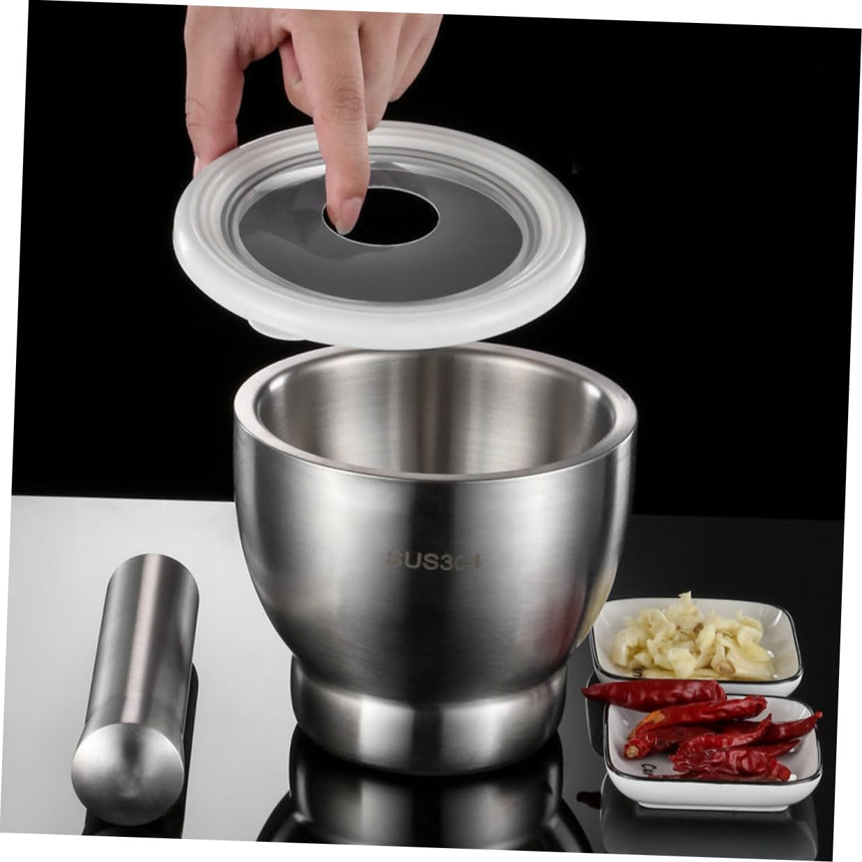 Small Stainless Steel Mortar and Pestle with Non-Slip Base and Cover Heavy-Duty Spice Bowl for Garlic and Seeds Easy to Clean Kitchen Tool