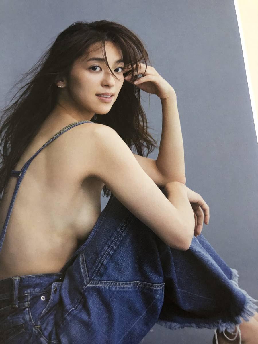 Amazon.co.jp: kj 額装品 中村アン 写真 A4サイズ額入り ポスター風  