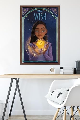 Miniatura 6 de Trends International Disney Wish - Póster de pared Asha & Star, 22.37 x 34.00 pulgadas, versión enmarcada de caoba