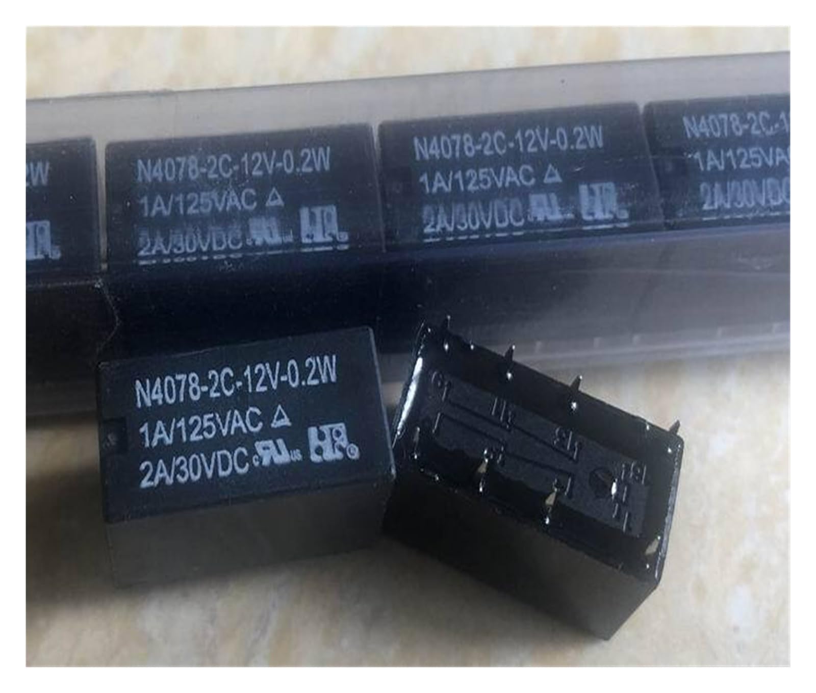 Relé de 8 pines N4078-2C-12V-0.36W de alta precisión térmica