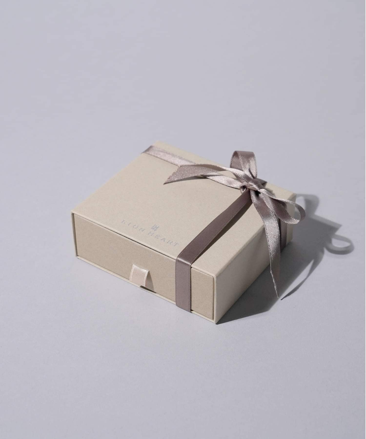 Amazon | ライオンハート ギフトラッピングキット (内容物 : ボックス 