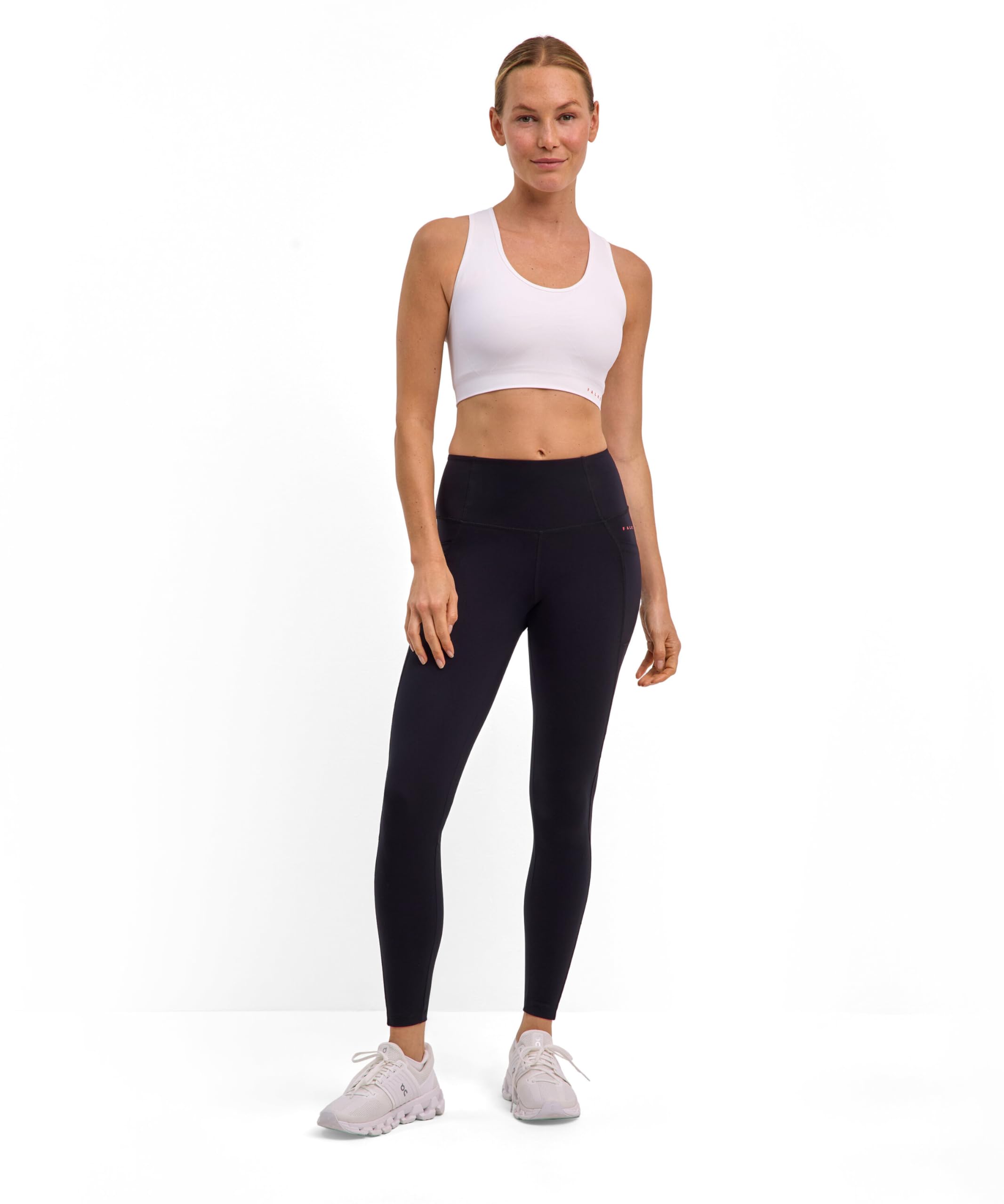 FALKE Damen Madison Low Support Sport-BH schnelltrocknendes atmungsaktives Funktionsmaterial zum Sport mit niedrigem Aktivitätslevel nahtlos bequem mit Kompression 1 Stück | empfohlen für kleine bis mittlere Cupgrößen