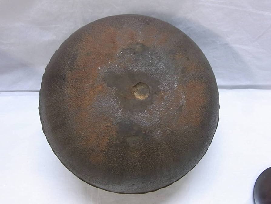 茶道具 総霰平丸釜 茶釜 風炉釜 釜師金森紹栄造 供箱 L133サ Amazon.co.jp: 金森紹栄丸釜茶道 茶道具 風炉釜 釜 茶釜 釜師 鋳