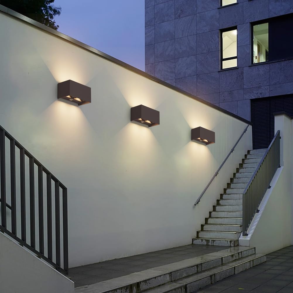 Klighten Lampada da esterno,24W Applique da Parete con sensore di movimento per luci esterni/interni Lampada da parete con fascio regolabile IP65 Impermeabile 3000K,Rosso Ruggine