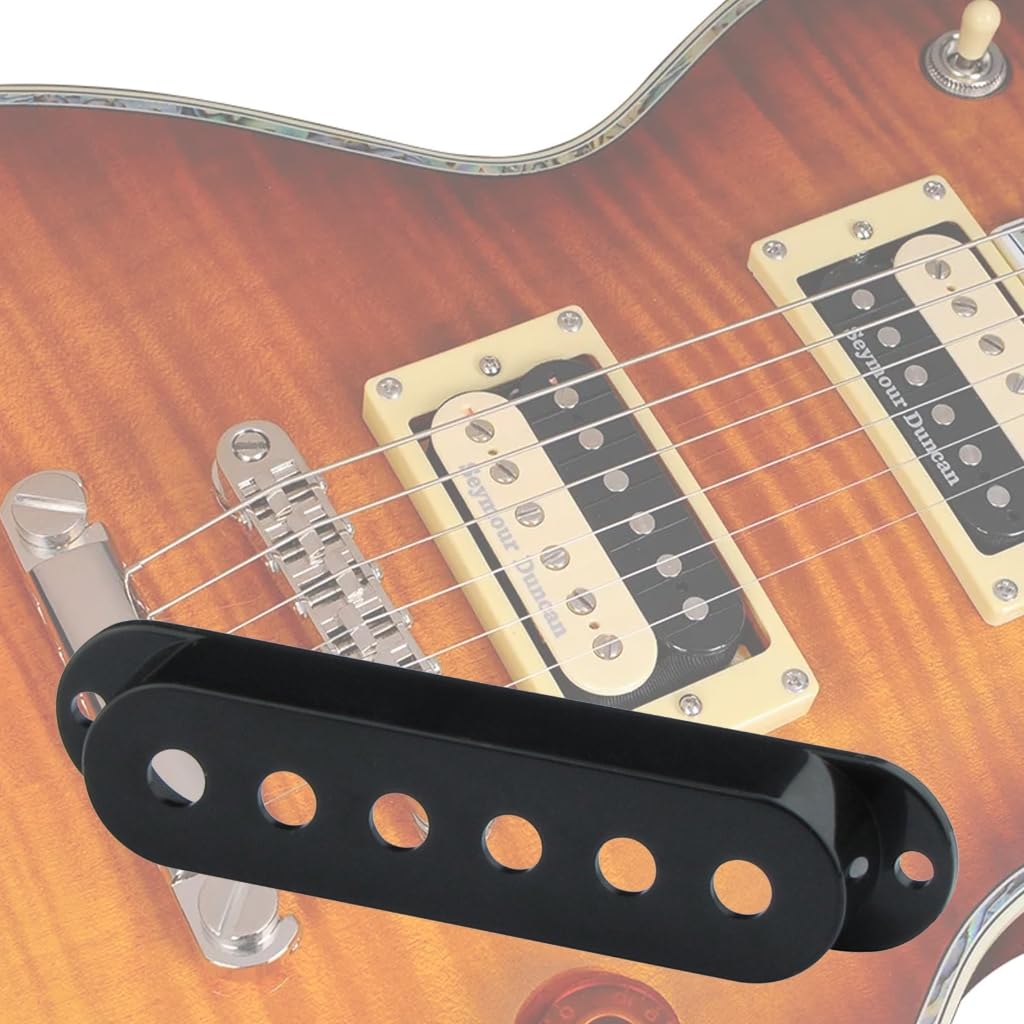 エレキギターとカバー LEGEND 初心者14点セット【VOXアンプ付き エレキギター LST-Z ギター