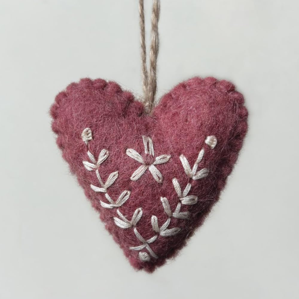 Dusky Pink | Folk Art Floral Heart Ornament | Hanging Decoration | Cracker Gift
