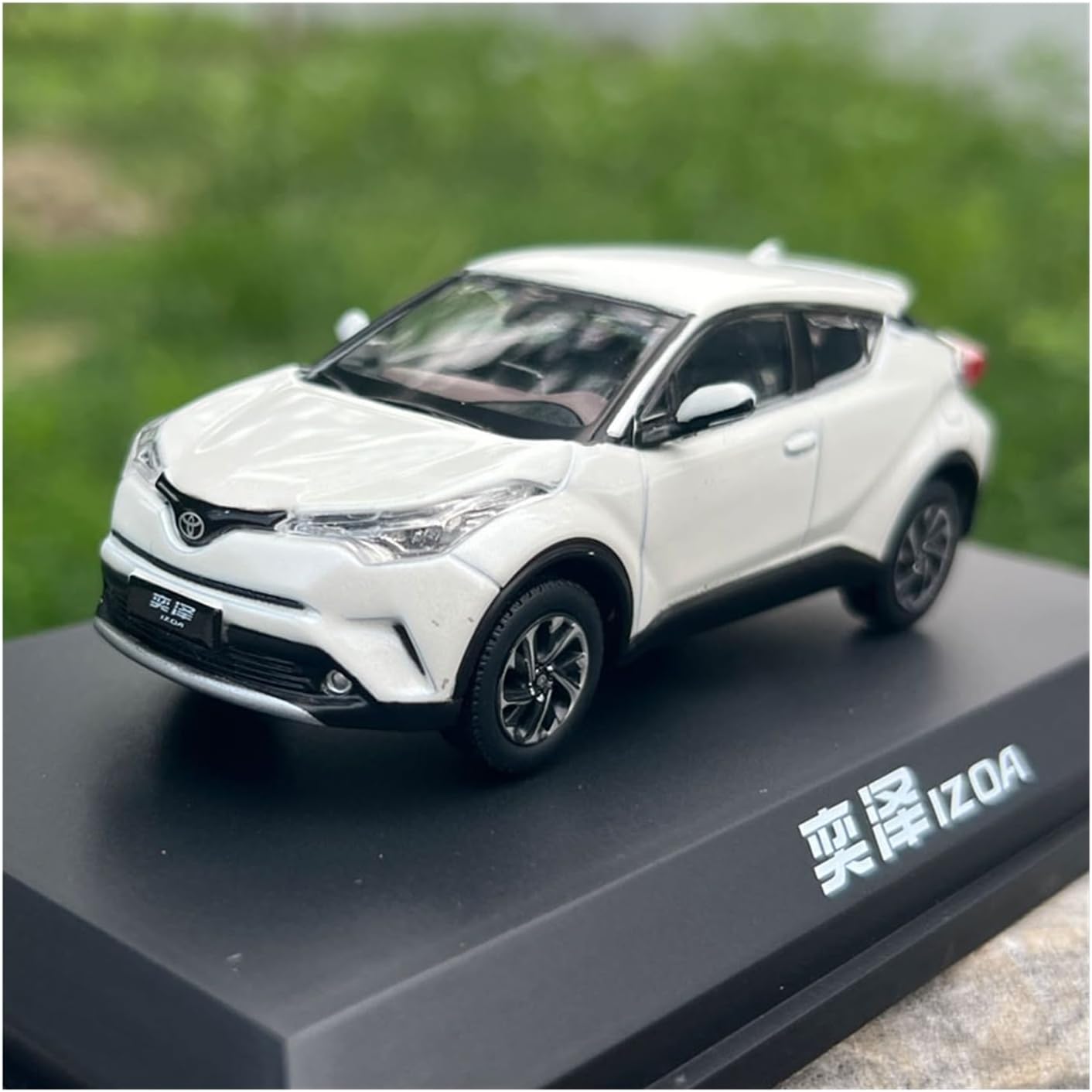 Model Toy Car 1/43 for IZOA Die-cast Car Computer Desktop Ornaments Display Gift(Gray)