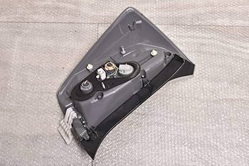 TOYOTA純正50前期プリウス　　　　　　　　テールライト【運転席側】 TOYOTA純正50前期プリウス テールライト【運転席側】 2025年最新