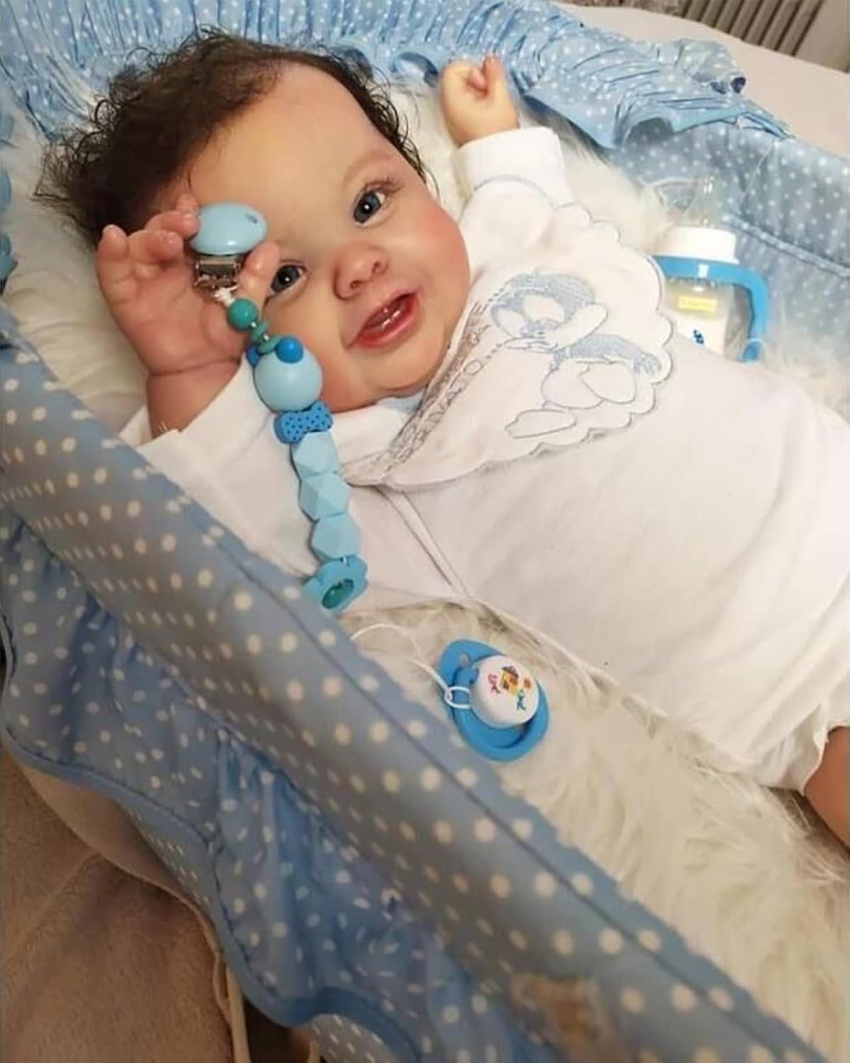 Muñeca de bebé realista de 24 pulgadas (60 cm) – Muñeca hiperrealista, hecha a mano de silicona suave y algodón. Juguete y regalo para niñas y niños, apto para niños de 3 años
