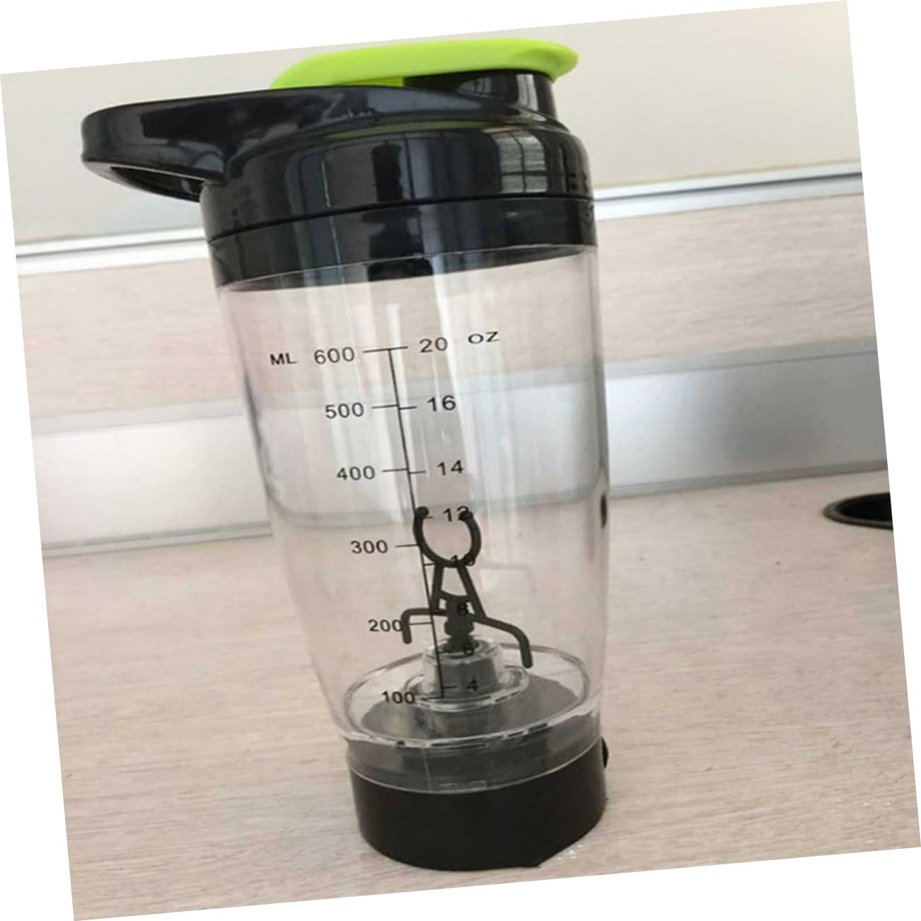 Amosfun Bicchiere Shaker Elettrico Mixer Portatile Per Proteine Con Miscelazione Automatica Batteria e Facile Da Per Fitness e Smoothie