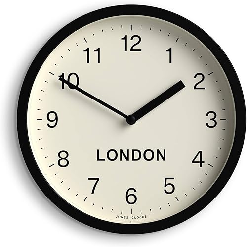 JONES CLOCKS London Time Zone Reloj de pared  Reloj redondo pequeño y moderno  8 pulgadas  Negro  Números fáciles de leer  Ideal para cocina, sala