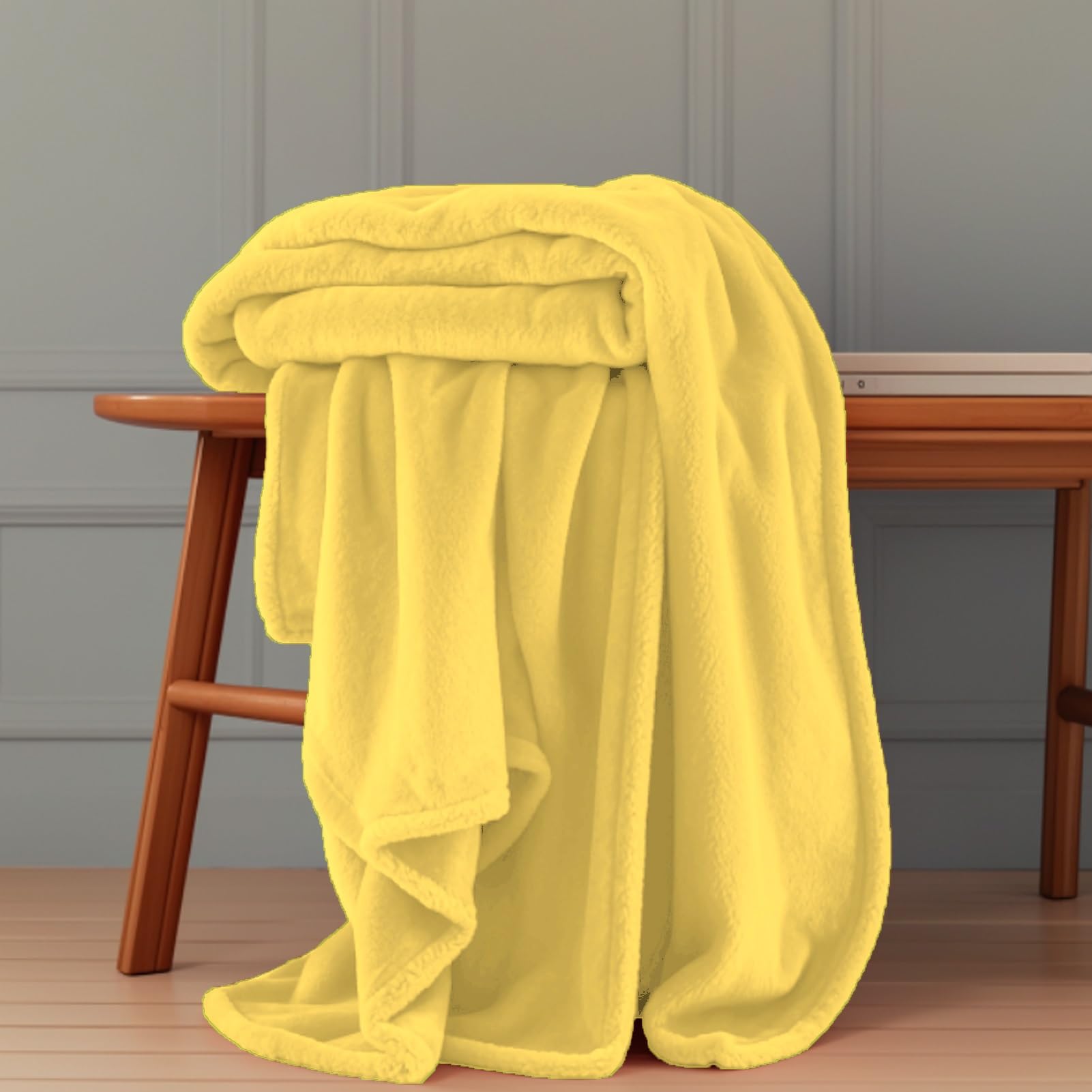 GOUTUI Fleece Blankets 80 x 160 cm Soft/Fluffy/Fuzzy Versatile Blanket Polyester for Sofa Fluffy Blanket Bed Throw, Yellow