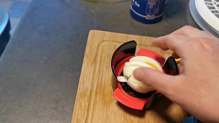 Affettatrice per uova sode, resistente, per tagliare uova sode e frutta, 2 in 1, multiuso, accessorio da cucina per funghi, fragole, kiwi, banane