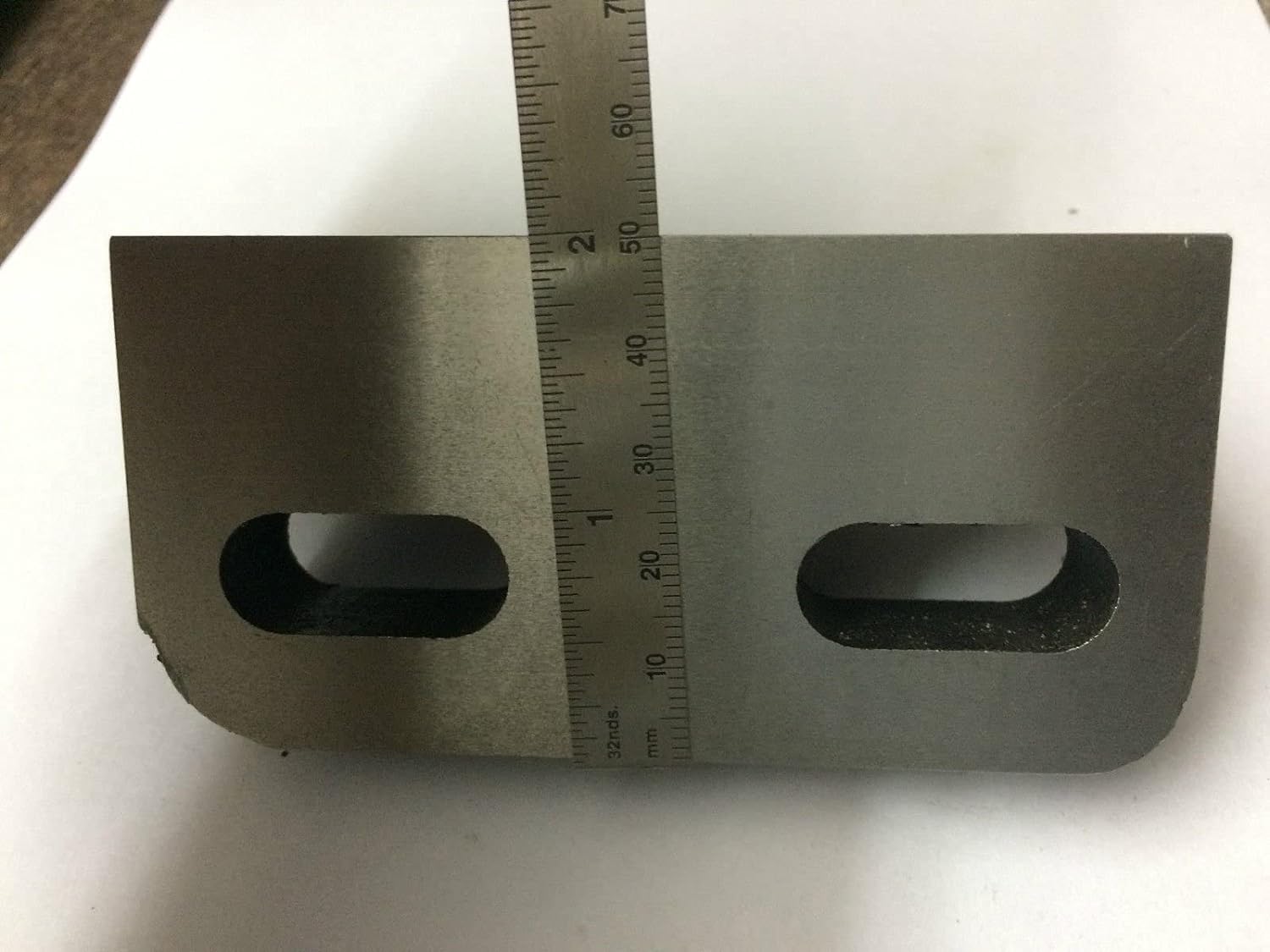 A.D. Internationlal Caste Iron Slotted Small Angle Plate 100 x 50 x 58 mm -Stress Relieved