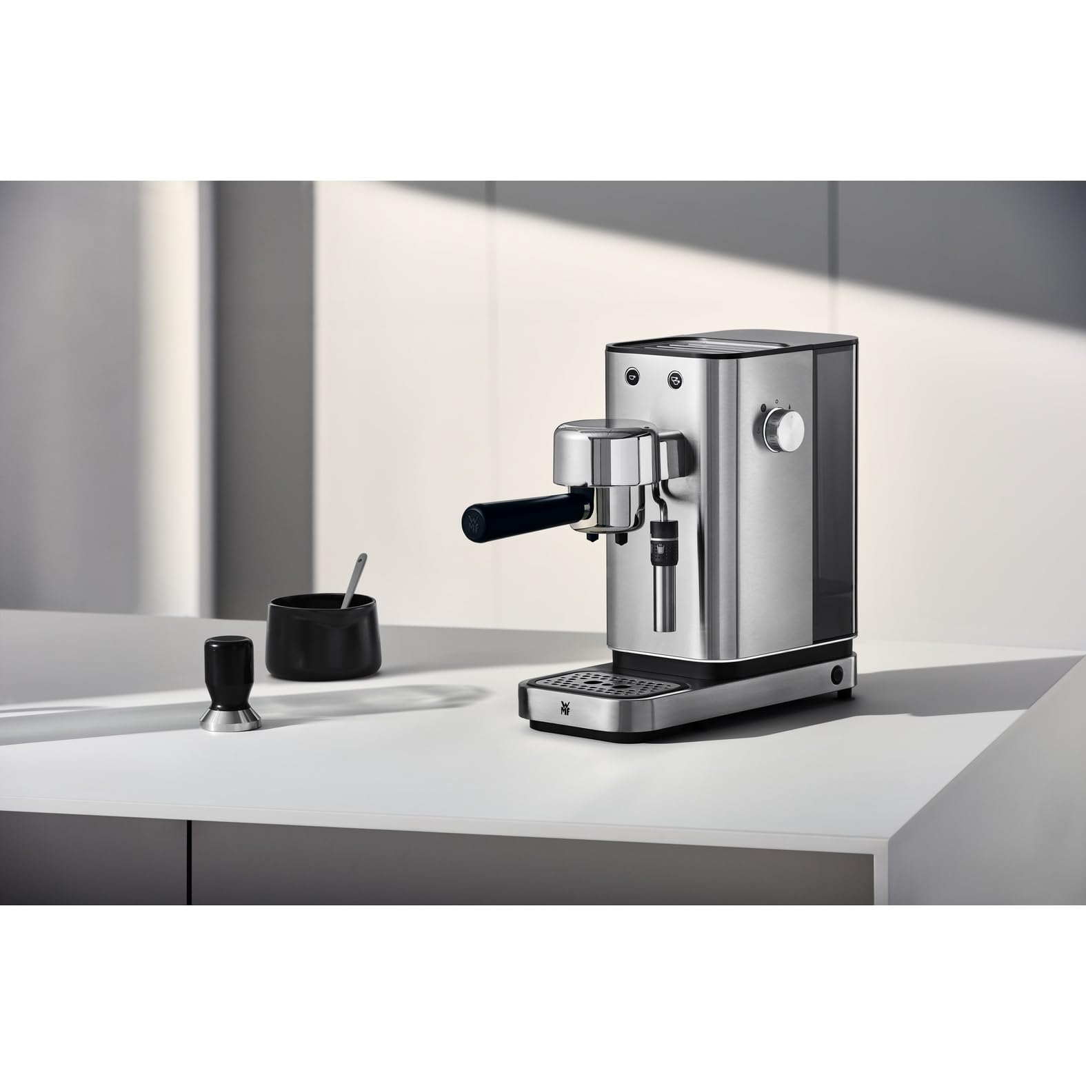 WMF Lumero Siebträgermaschine Espressomaschine Edelstahl 15 bar Thermoblock Milchaufschäumdüse 2 Tassen LED