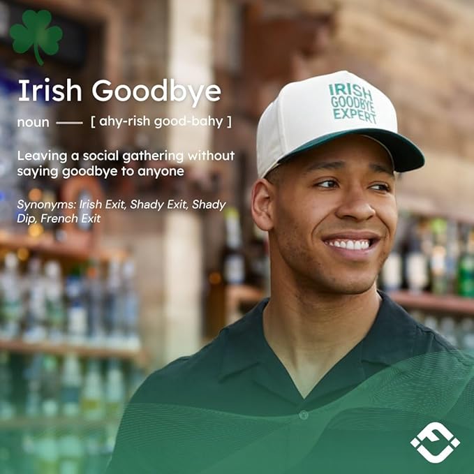 🍀St. Patrick's Day Outfit Idea: Retro Two-Tone Baseball Cap