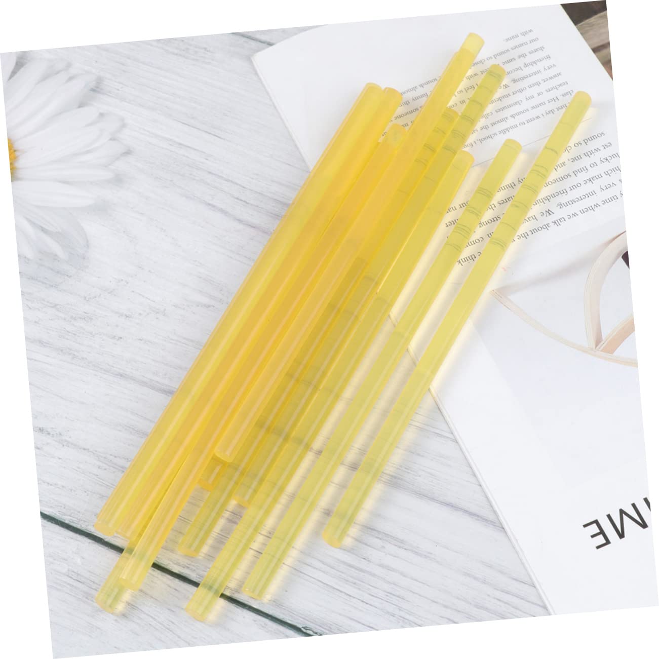 LALAFINA 100pezzi Hot Melt Glue Sticks Adesivi Forti Per Riparazioni Casa e Negozio Strisce Di Colla Gialle Facili Da Usare Odore