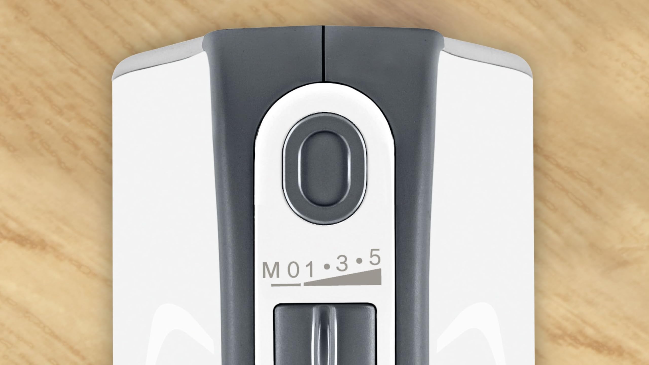 Bosch Electroménager MFQ49300 Mixeur main, 5 vitesses + turbo, moteur puissant 850 W, Blanc