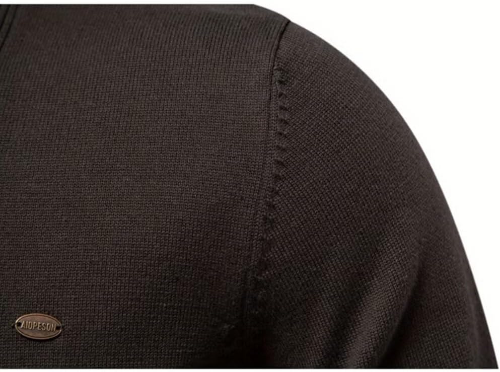 INVACHI Men's Lightweight Cardigan Sweater Casual V-Neck Button Down Sweater with Pockets