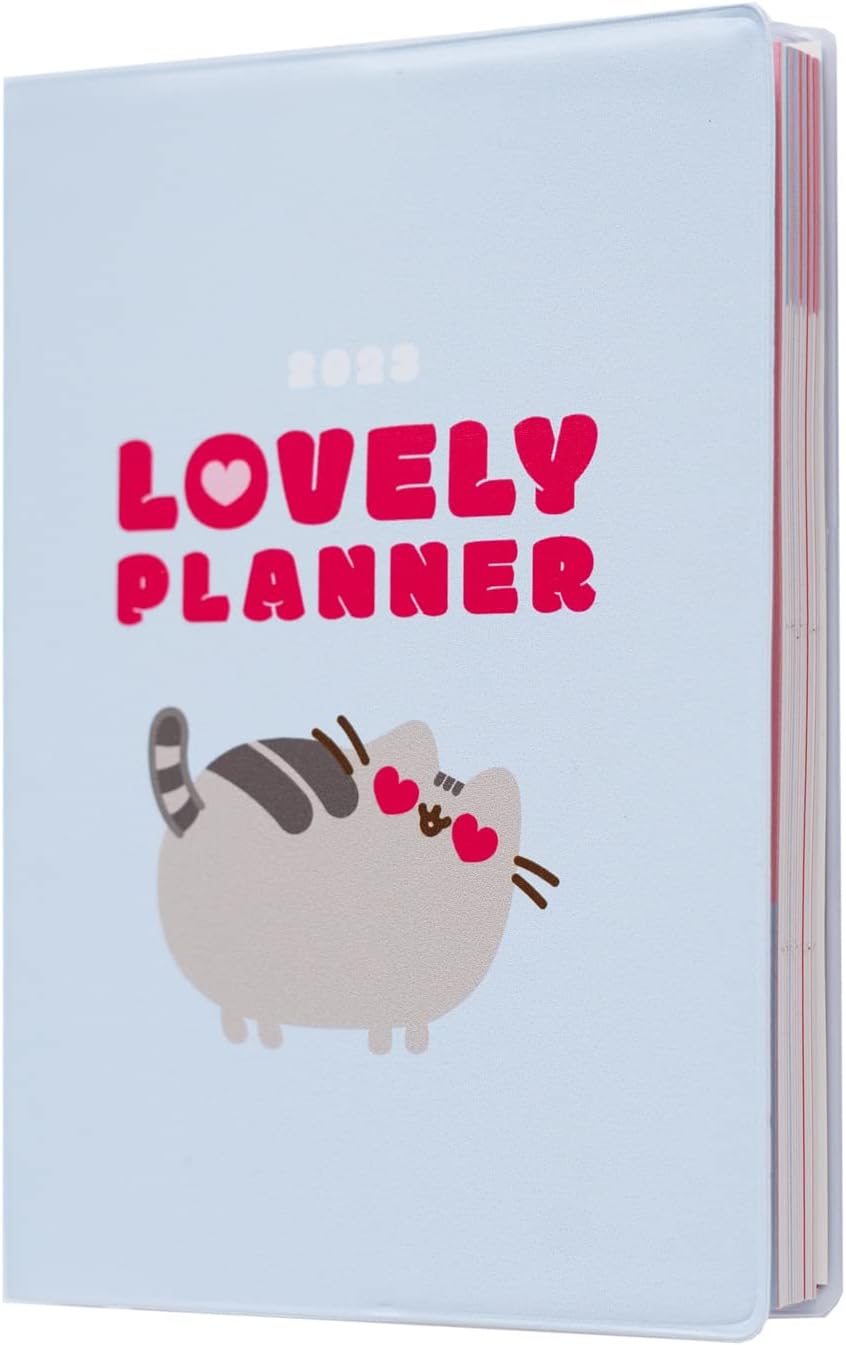 Grupo ErikPusheen Purrfect Love Collection A6 2023 Week To View Diary | December 2022 - December 2023 | 2023 Weekly Planner| A6 Planner With Stickers And Pocket | 2023 Diary | Pusheen Gifts