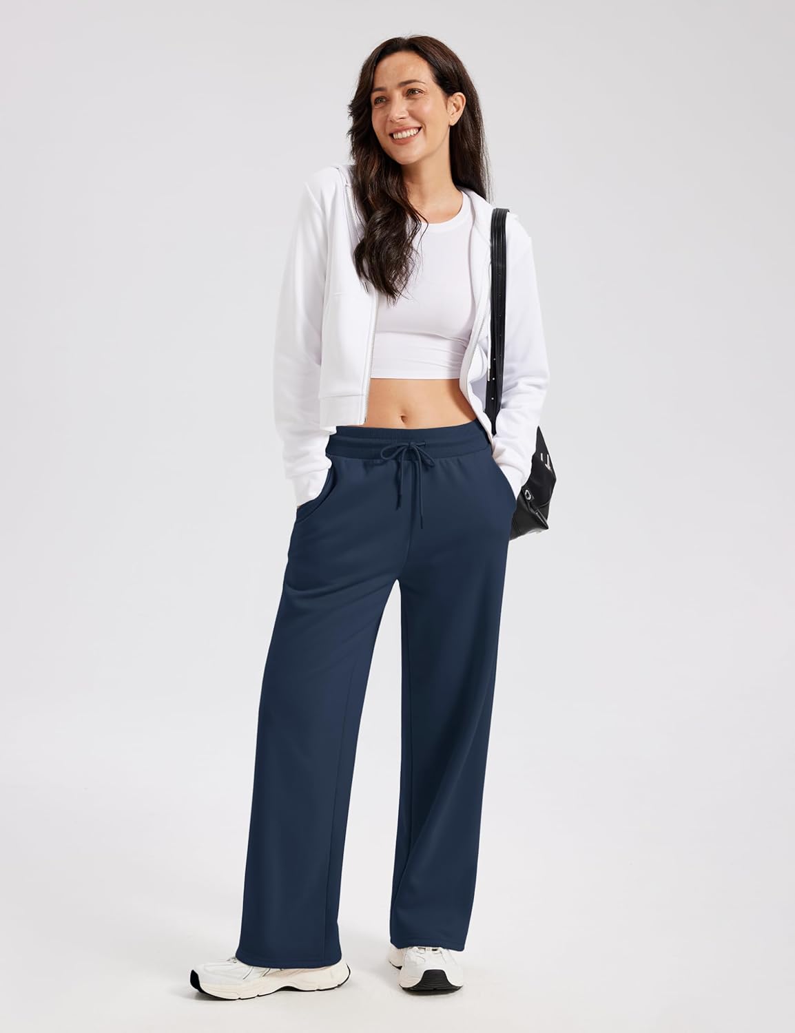 MAGCOMSEN Women's Sherpa Lined Sweatpants Wide Leg Warm Winter Pants Thermal Baggy Fleece Sweat Pants with Pockets - Image 3