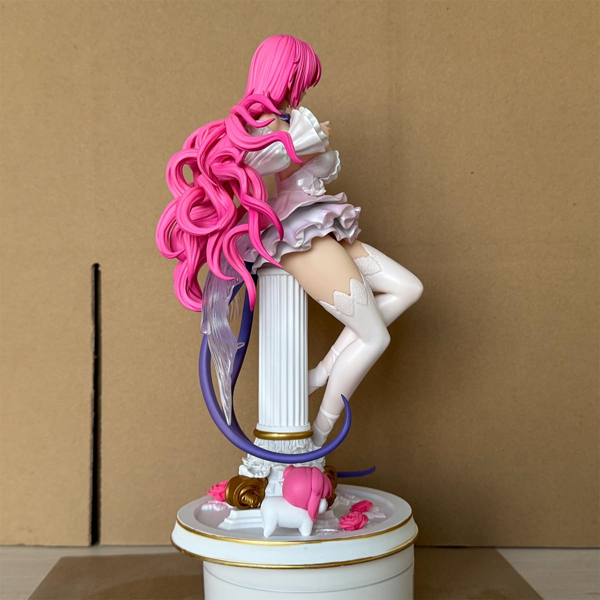Goddess of Victory: NIKKE Dorothy 1/6 Figure Anime Game Character Desktop Ornaments Gift Figurine PVC