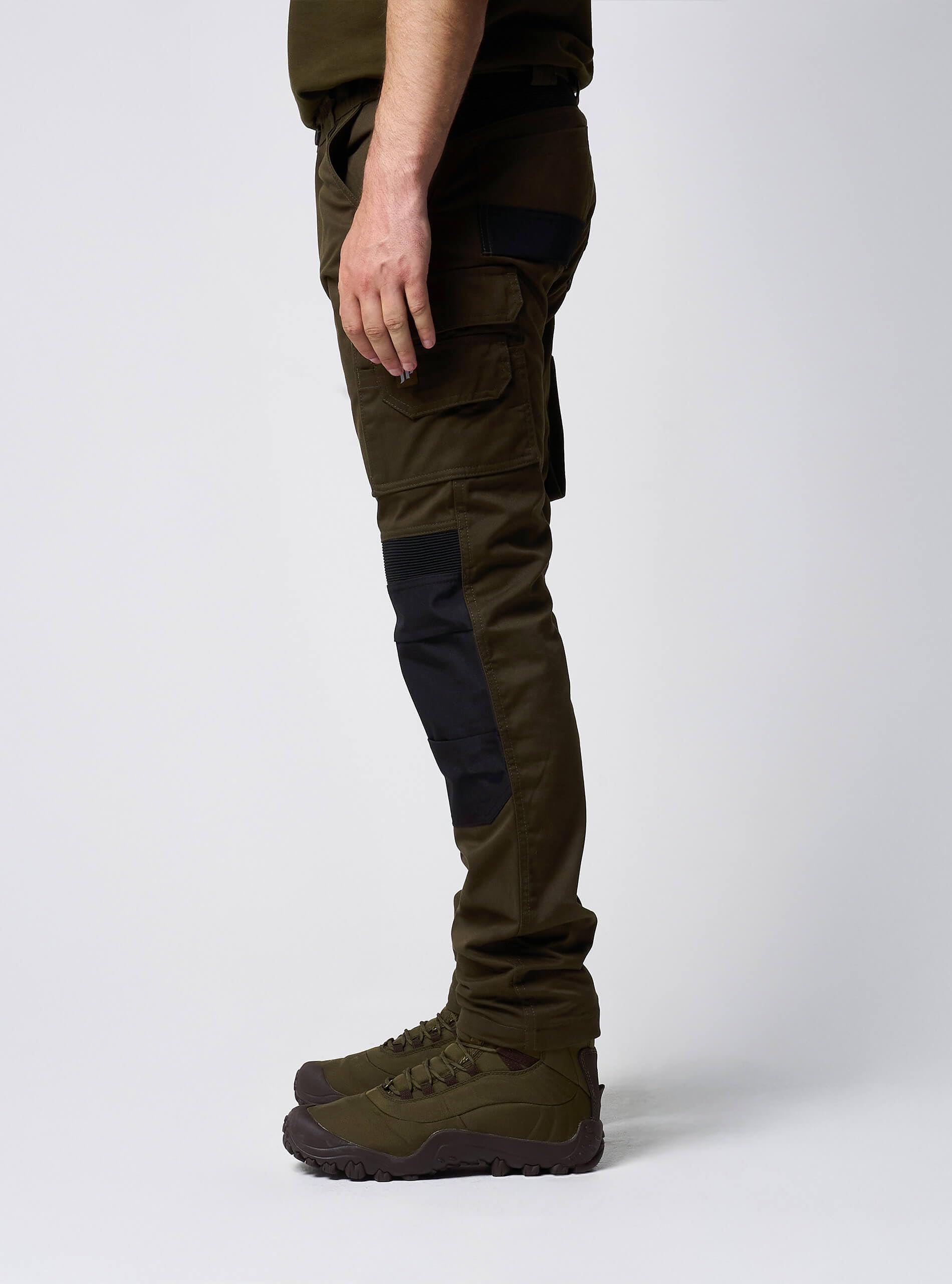 JACK PYKE Pantaloni tecnici da lavoro da uomo, resistenti, in policotone, con ginocchia rinforzate, pannelli elasticizzati e tasche per attrezzi, pantaloni cargo per agricoltura, edilizia, verde