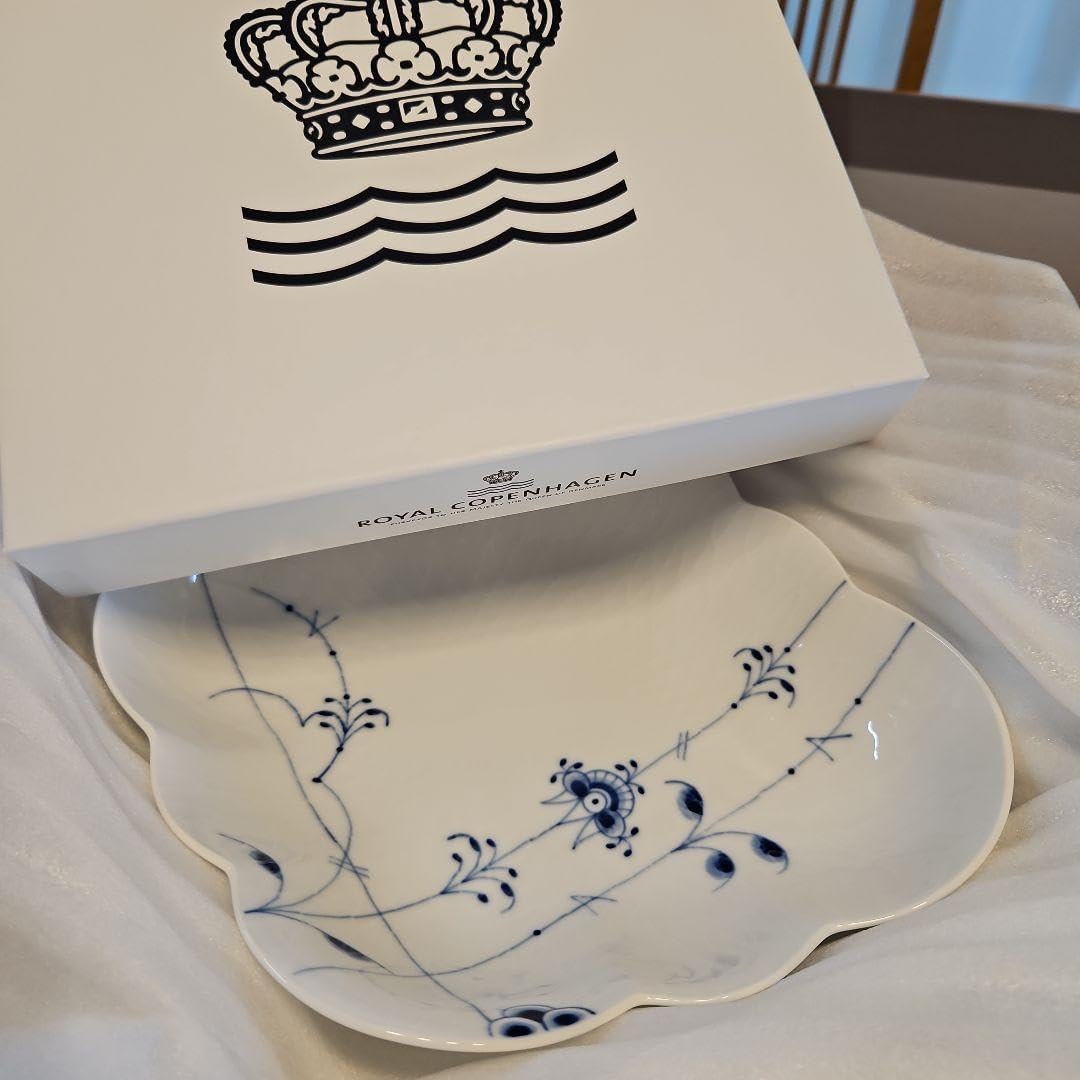 天野 喜孝 2001年 イヤープレート 絵皿 FF6 街 天野 喜孝 2001年