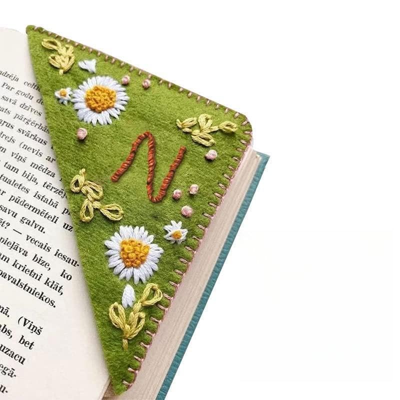 MOTEERLLU Personalized Hand Embroidered Corner Bookmark,Felt Triangle Page Stitched Handmade Bookmark,Unique Cute Flower Letter Embroidery Bookmarks