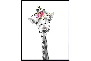 Baby Giraffe Wall Art: A Charming Addition to Any Nursery or Kid's Room