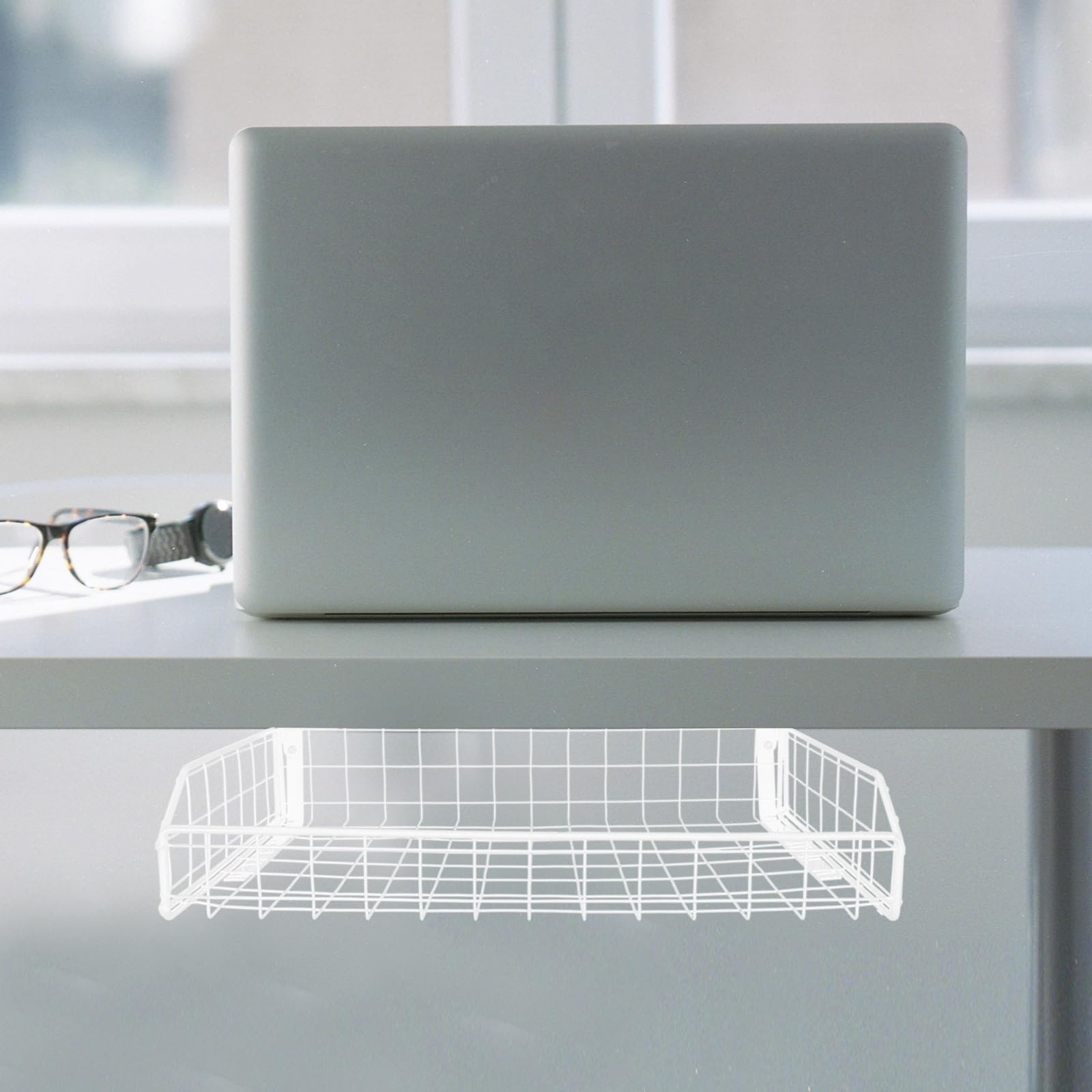 Organisateur de Câbles sous Bureau sans Perçage Grand Panier de Gestion des Câbles Blanc Support Ajustable pour Bureau Rangement Pratique pour Multiprises Routeurs et Adaptateurs