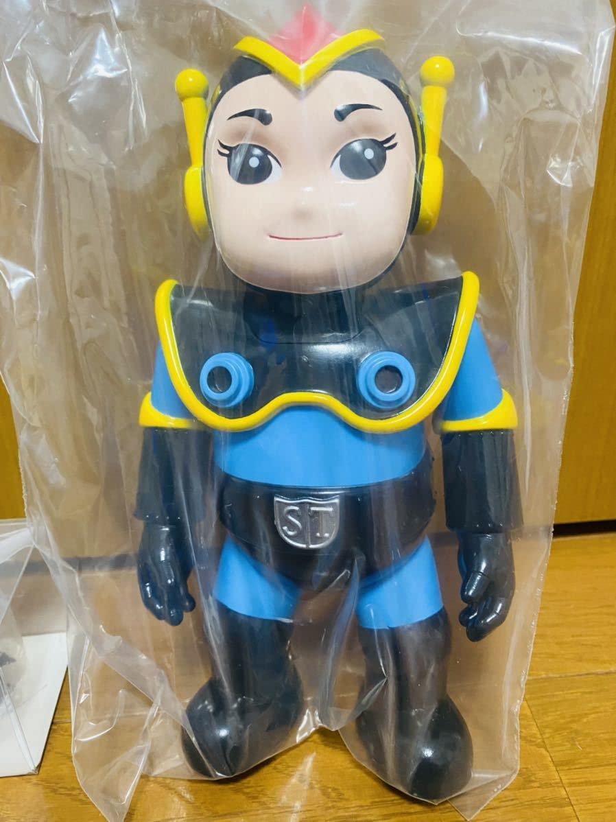 Shameless Toy caramel boy 7 / ILUILU mutant vinyl hardcore mvh